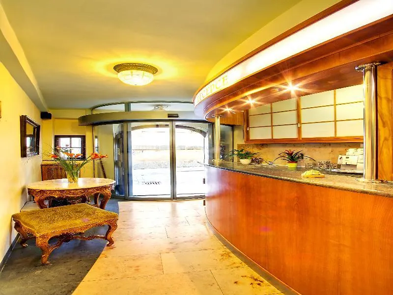 Clementin Otel Prag